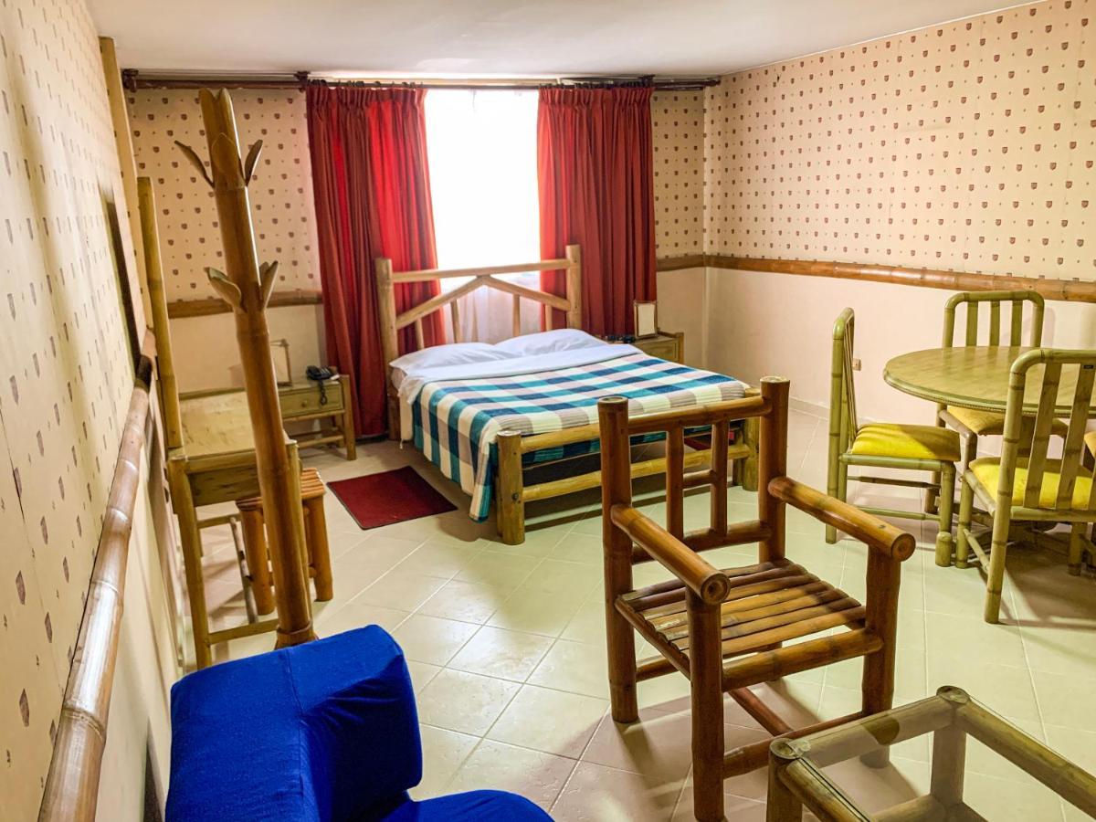 מניזאלס Hotel Casa Yaripa מראה חיצוני תמונה